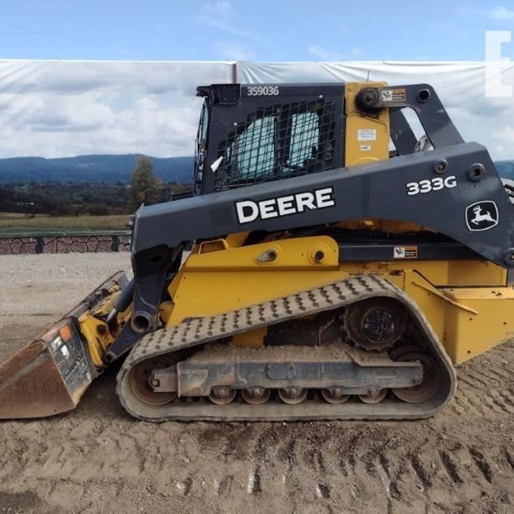 2020 DEERE 333G