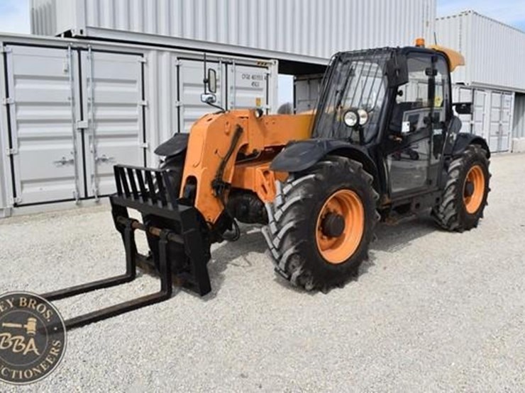 2014-caterpillar-th407c-image-3
