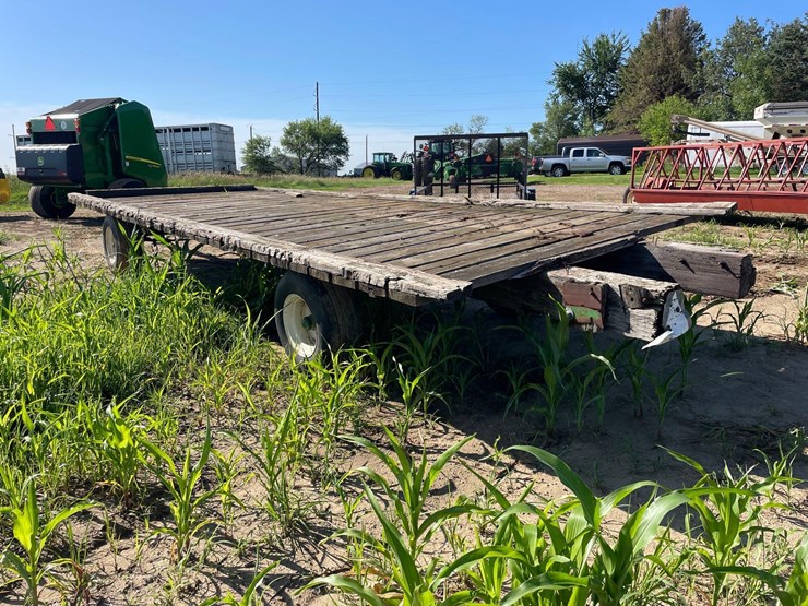 9ft-x-24ft-wooden-flatbed-image-5