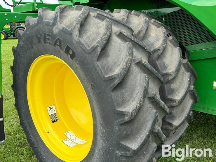 2022-john-deere-s780-image-15