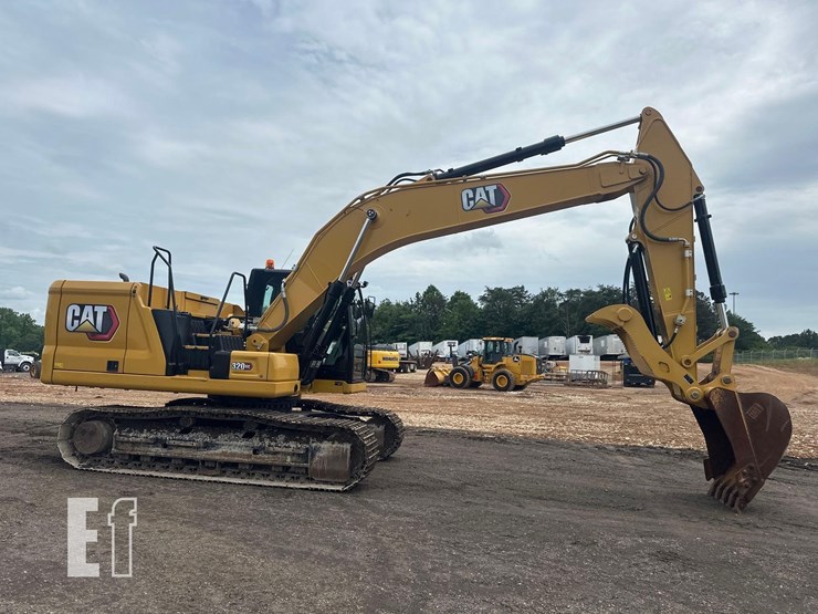 2021-caterpillar-320gc-image-3