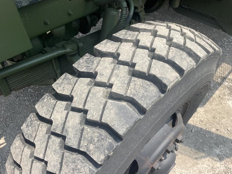 1983-am-general-m923a1-image-11