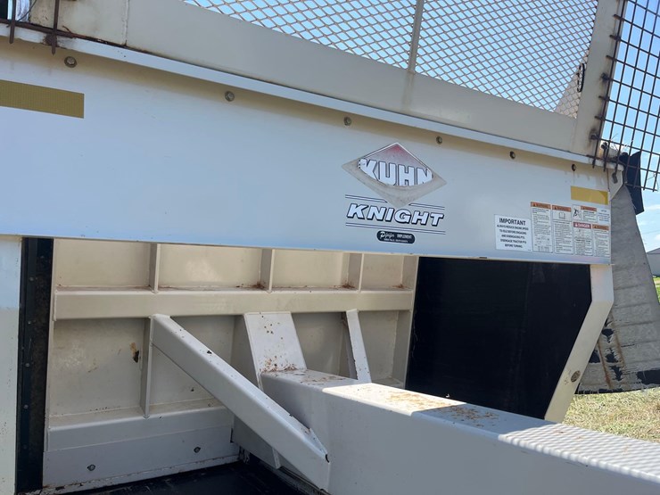 kuhn-pro-push-2054-manure-spreader—1-owner-image-8