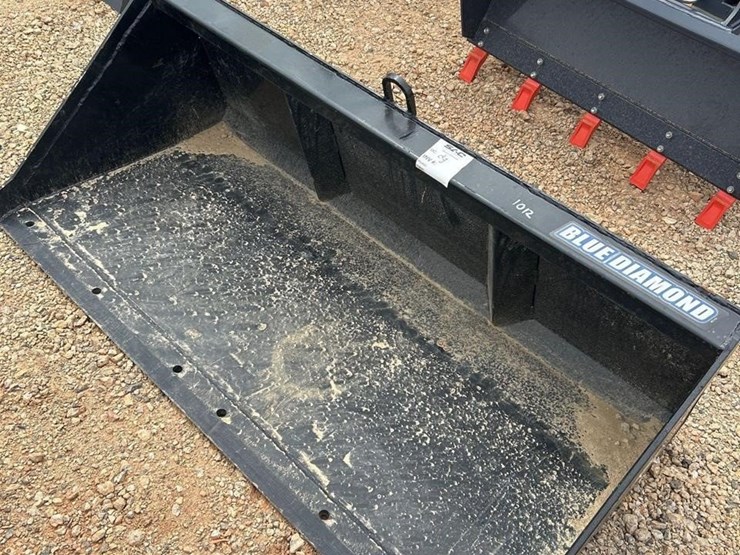 blue-diamond-60in-mini-skid-steer-bucket-image-1