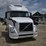 2014-volvo-vnl64t670-image-11