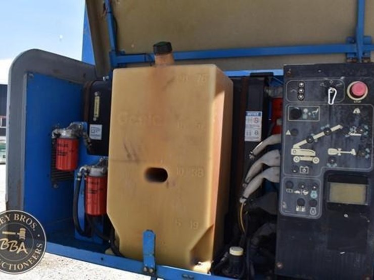 2015-genie-s40-image-34