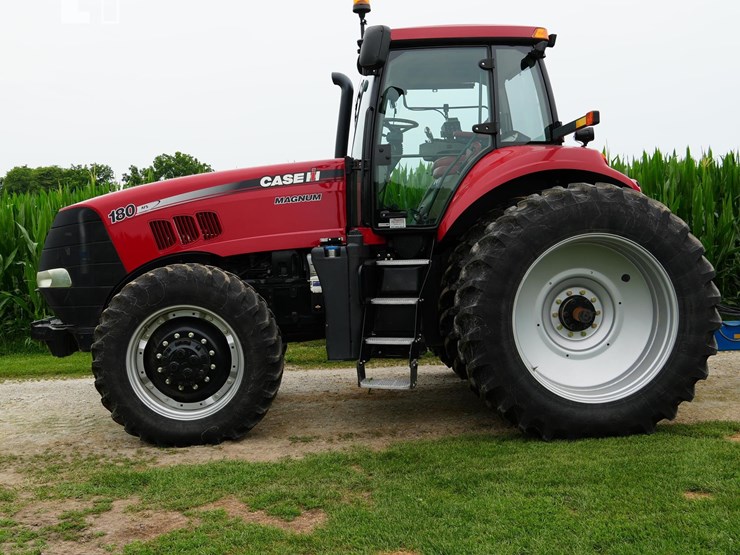 2014-case-ih-magnum-180-image-14