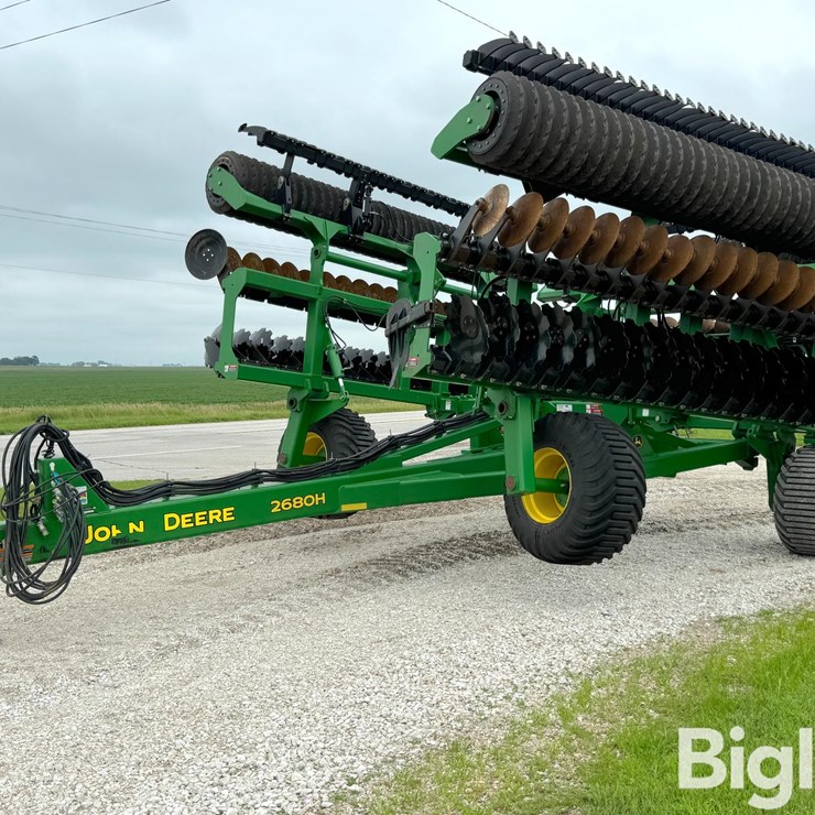 2023 JOHN DEERE 2680H