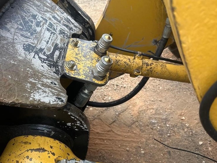 2021-caterpillar-980m-image-12