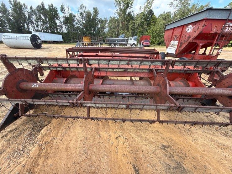 massey-ferguson-12-image-6