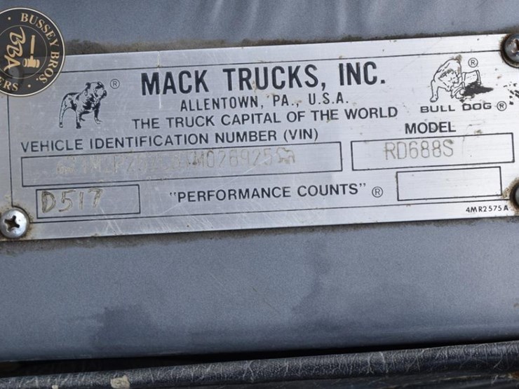 1996-mack-rd688s-image-65