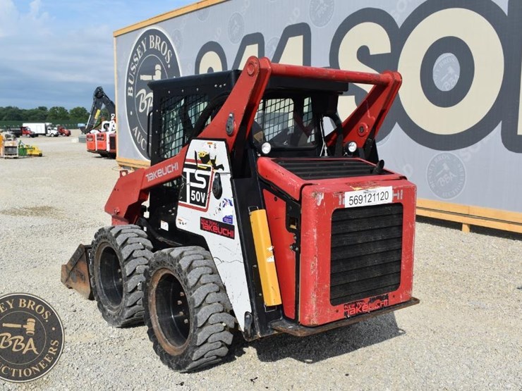2017-takeuchi-ts50v-image-12