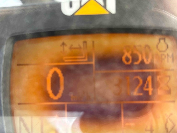 caterpillar-th407c-image-79