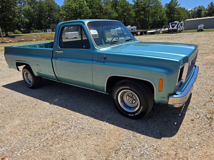 1977-chevrolet-custom-deluxe-image-37