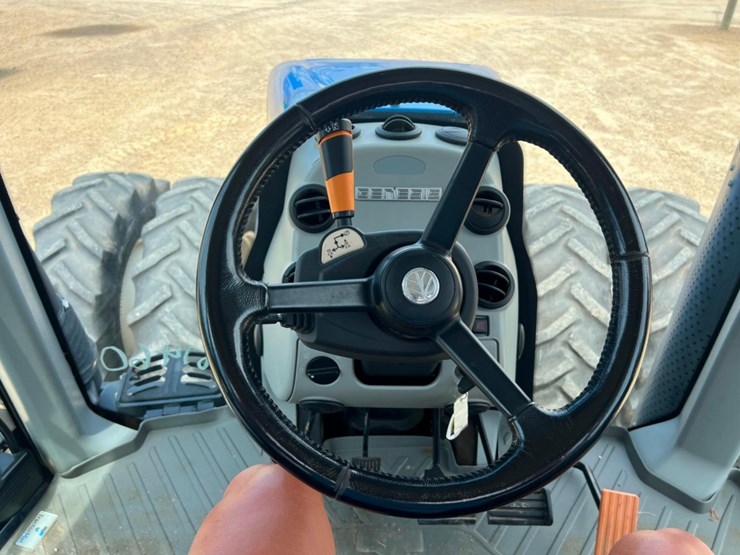 2024-new-holland-t8.410-image-25
