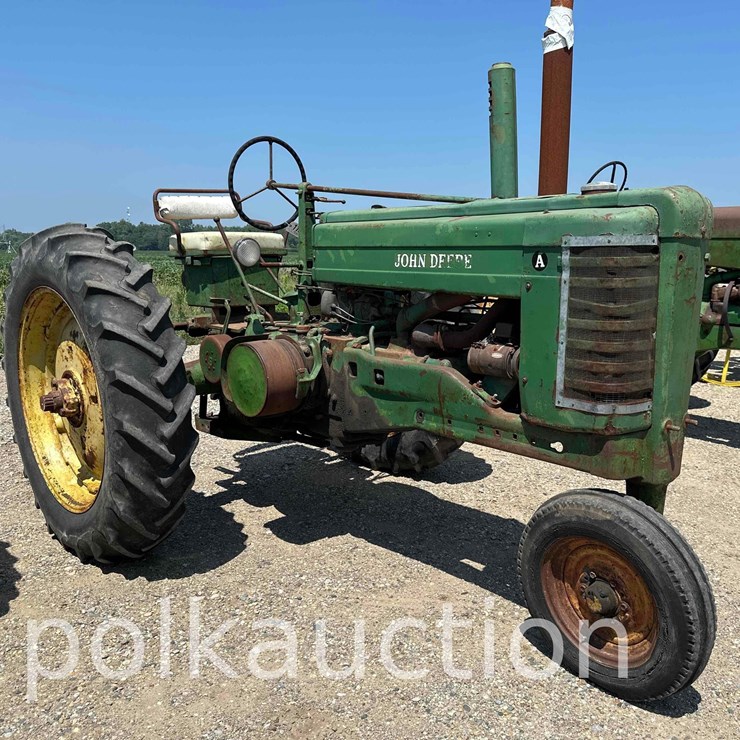 JOHN DEERE A