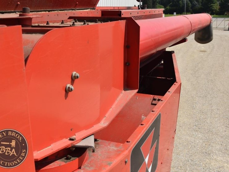 2007-massey-ferguson-9690-image-43