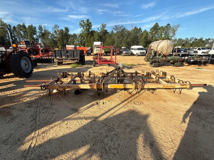 255---taylor-way-14'-field-cultivator-image-6