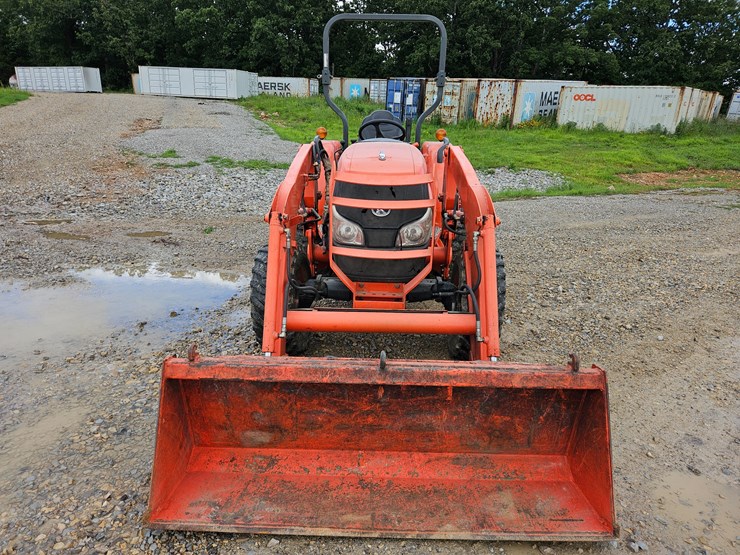 #20866-•-2008-kubota-l3240-tractor-image-14