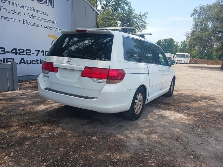 2008-honda-odyssey-image-8