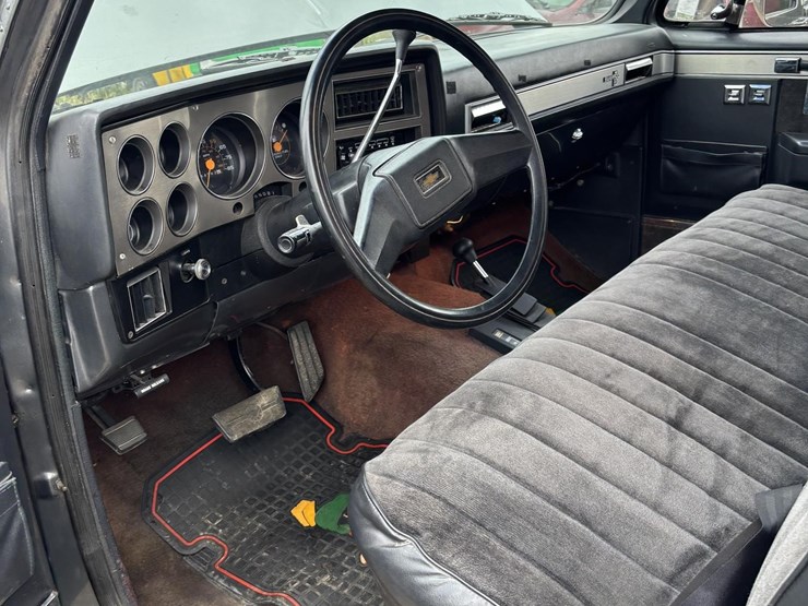 1984-chevrolet-silverado-20-image-17