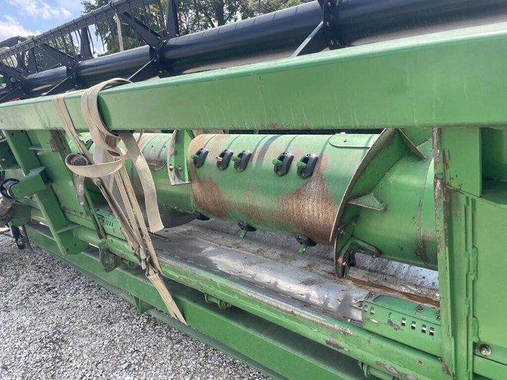 2007-john-deere-630f-image-8