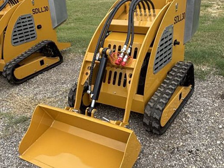 #5-•-skid-steer-loader---model-sdll30-image-1