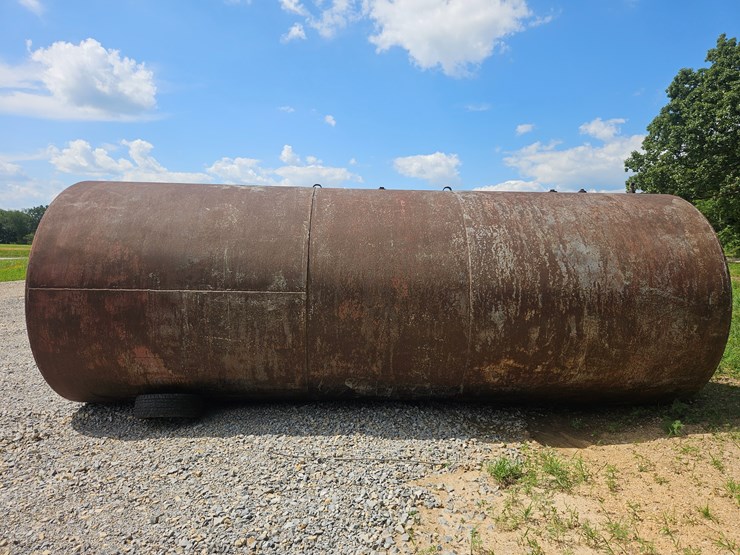 #20849-•-fuel-tank-image-6