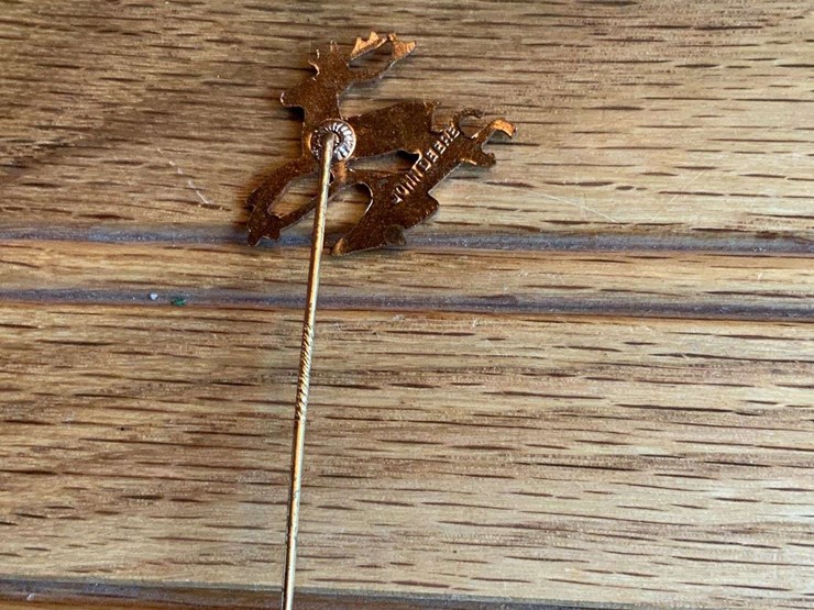 (2)-john-deere-straight-pins-image-5