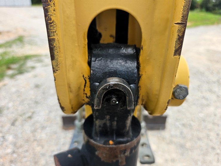 caterpillar-301.7-image-80