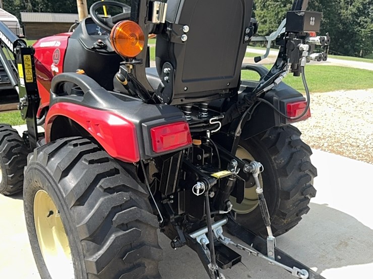 2023-yanmar-325-image-9
