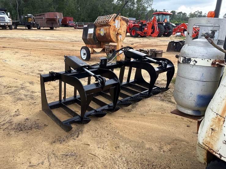 201---new---6'-quick-attach-grapple-image-1