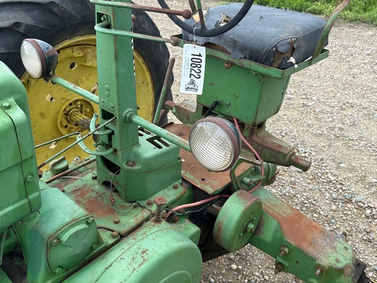 john-deere-bw-image-5