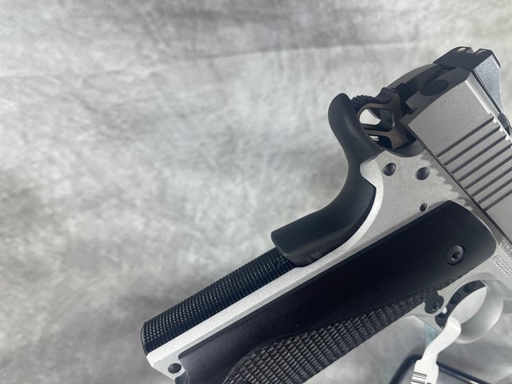 #4366-•-kimber-stainless-lw-arctic-1911-45-auto-pistol,-sn:-ky055858-image-7