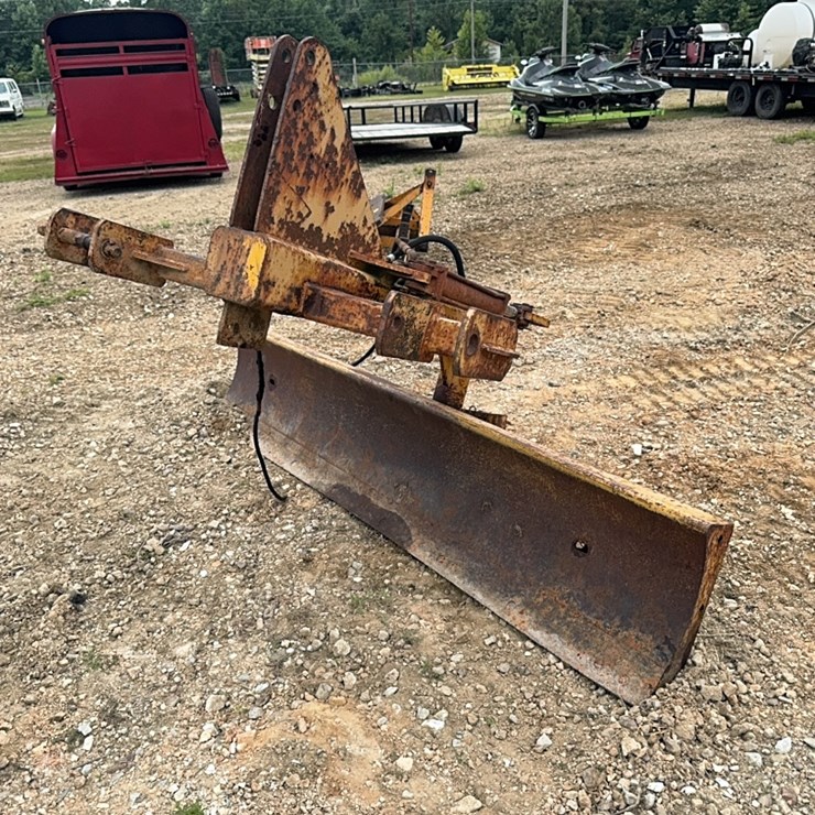 8 FT 3 Point Scraper Blade
