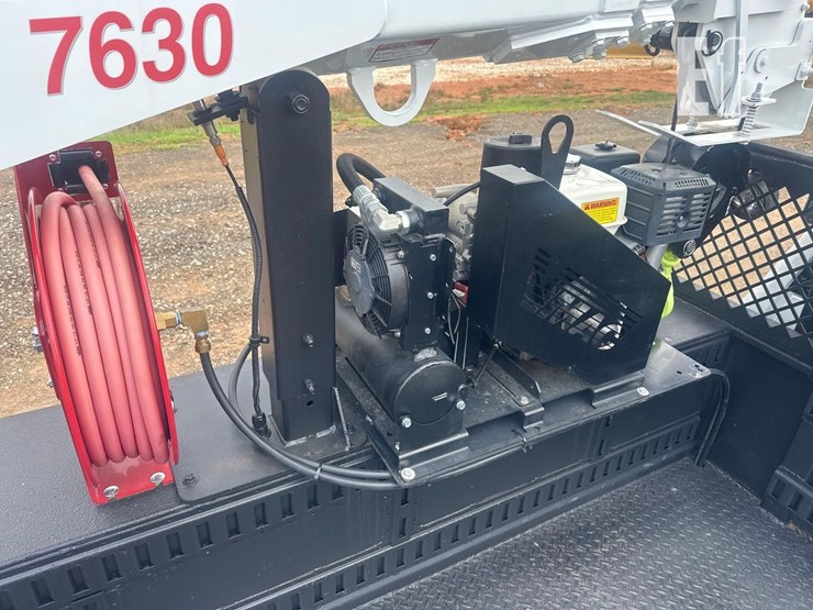 2023-chevrolet-6500-image-24
