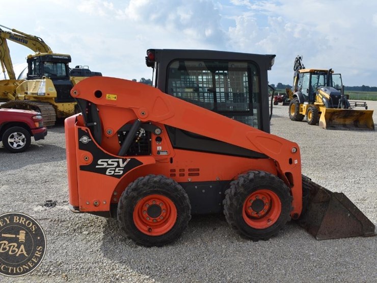 2020-kubota-ssv65-image-20