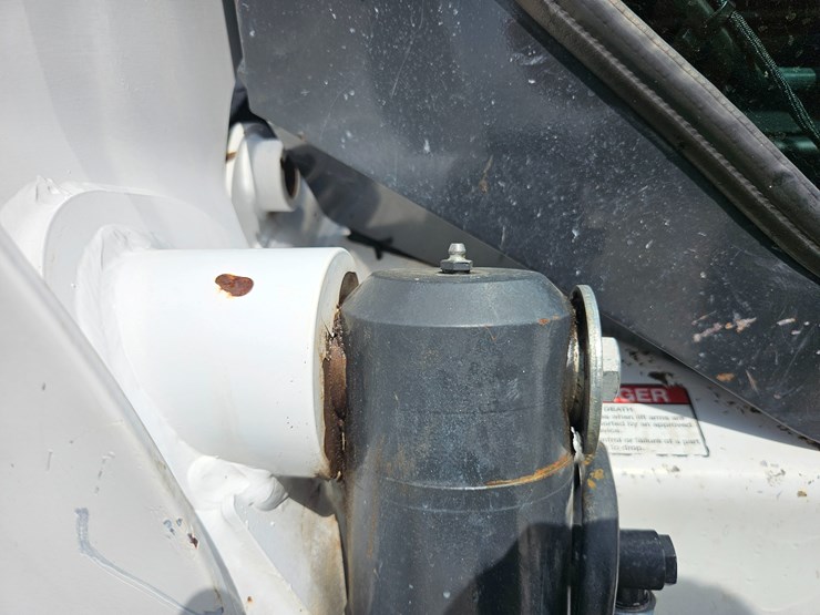 2021-bobcat-t770-image-90
