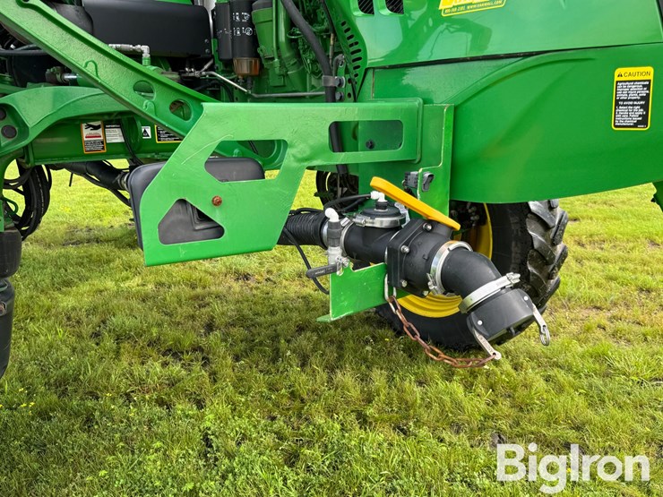 2020-john-deere-r4038-image-11