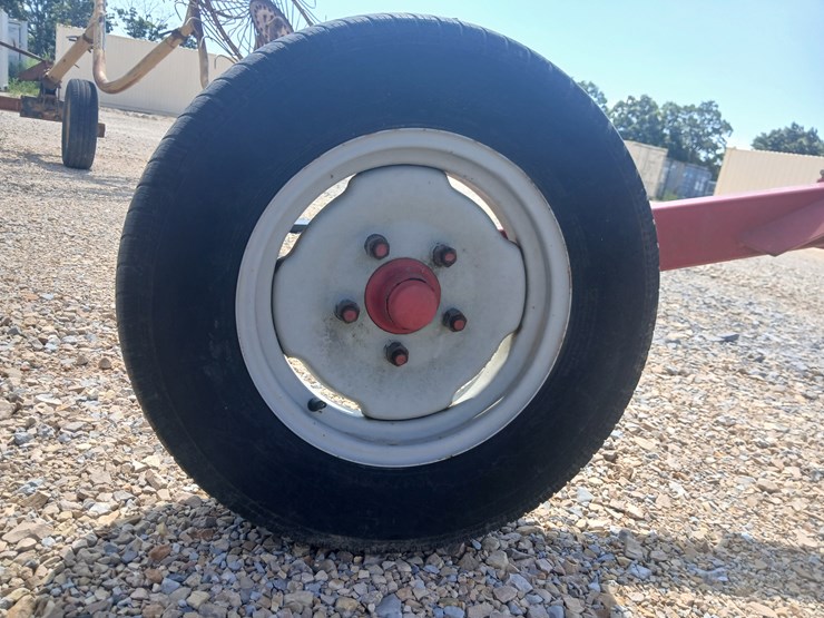 #20871-•-8-wheel-hay-rake-image-15