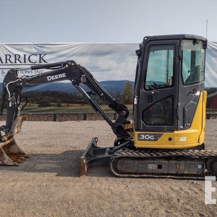 2022 DEERE 30G