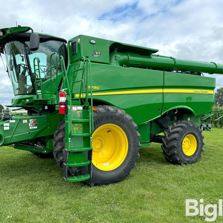 2022 JOHN DEERE S780