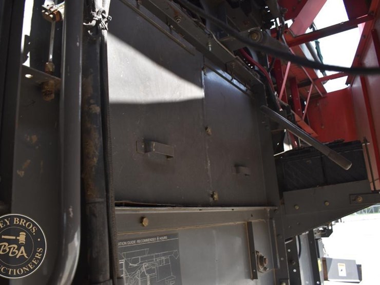 2007-massey-ferguson-9690-image-59
