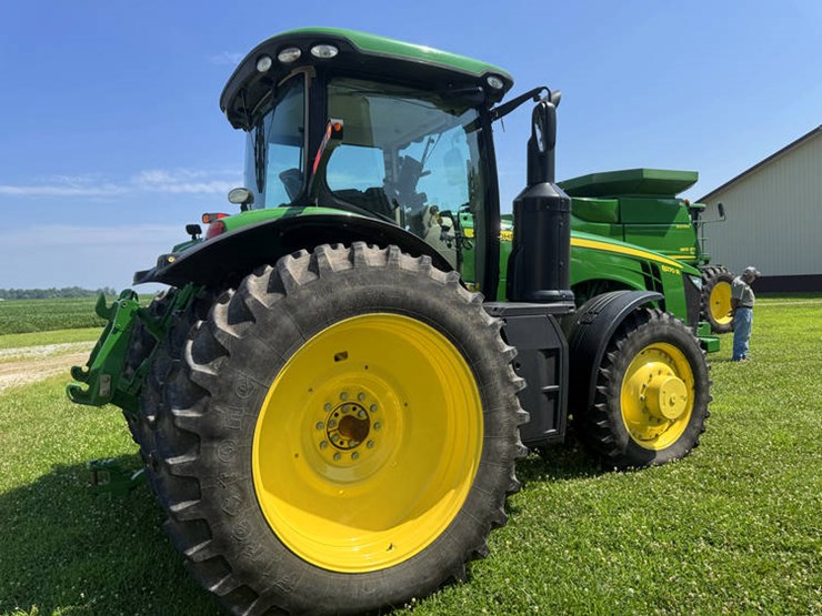 2014-john-deere-8270r-image-19