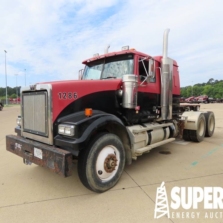 2012 WESTERN STAR 4900