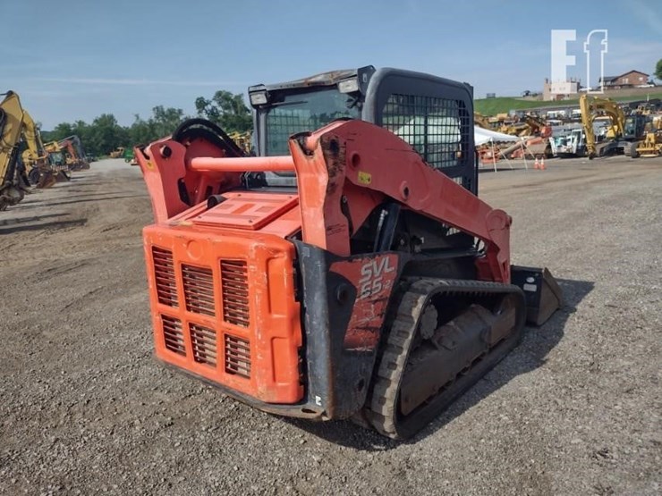 kubota-svl65-2-image-40