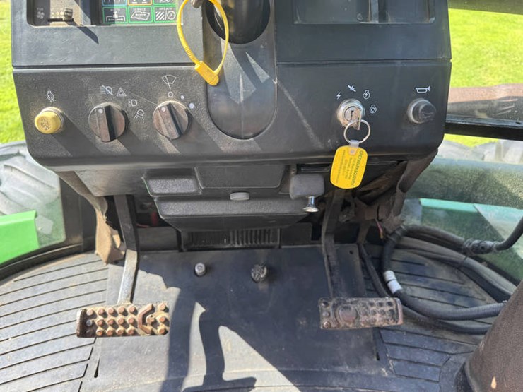 1990-john-deere-8760-image-28