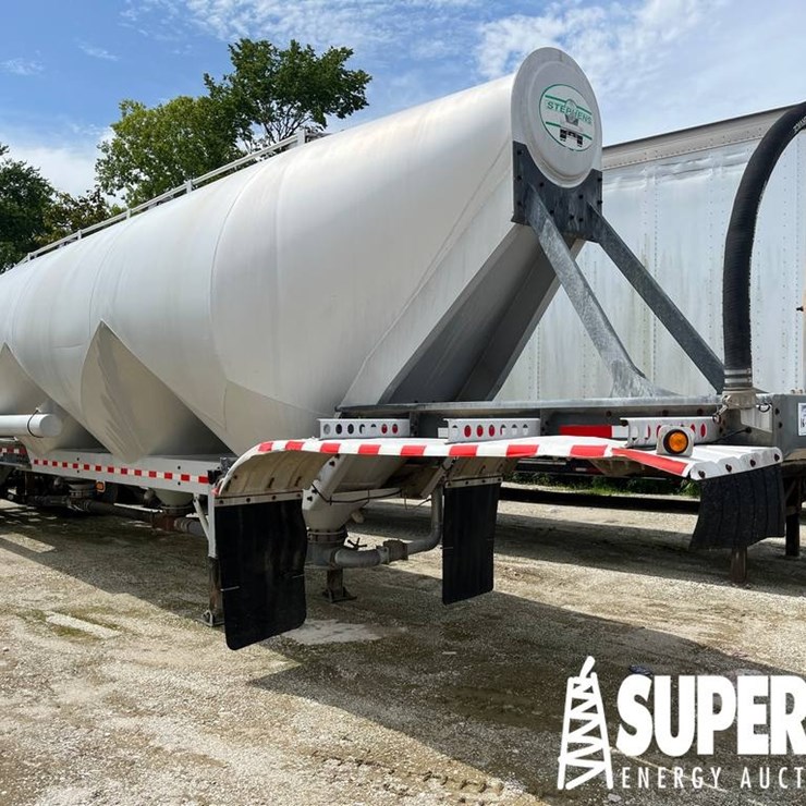 (x) (16-6) 2009 STEPHENS 1040-CuFt T/A Pneumatic D