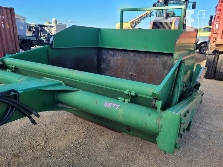 john-deere-600-hydraulic-scraper-image-4