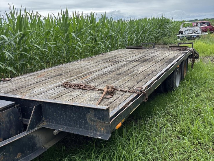 1900-tag-trailer-wilson825-s9-image-1
